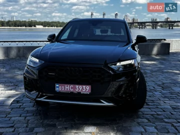Авто Audi Q5 2021 № 7795135