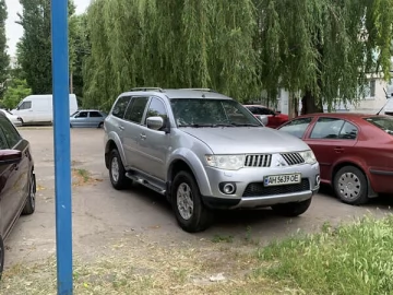 Авто Mitsubishi Pajero Sport 2011 № 7795276