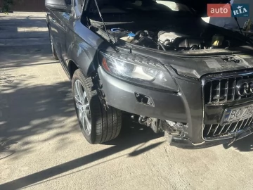 Авто Audi Q7 2015 № 7795304