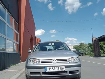 Авто Volkswagen Golf 2003 № 7795429