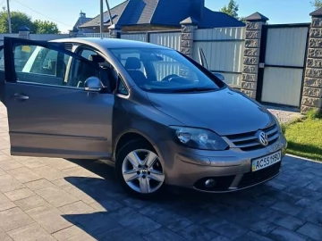 Авто Volkswagen Golf 2010 № 7795472