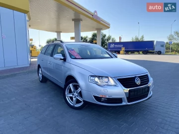 Авто Volkswagen Passat 2010 № 7795473