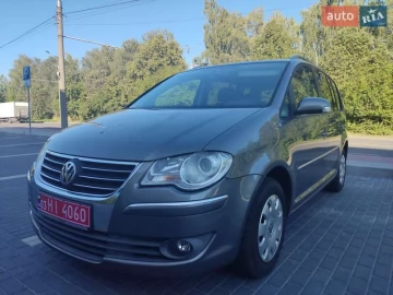 Авто Volkswagen Touran 2008 № 7795478