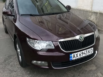 Авто Skoda Superb 2011 № 7795531