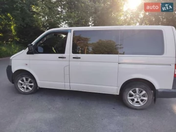 Авто Volkswagen Transporter 2009 № 7795545