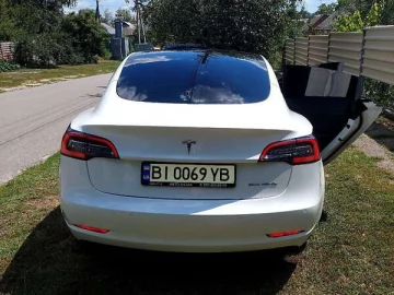Авто Tesla Model 3 2021 № 7795644