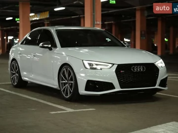 Авто Audi A4 2016 № 7795649