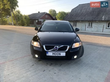 Авто Volvo V50 2011 № 7795841