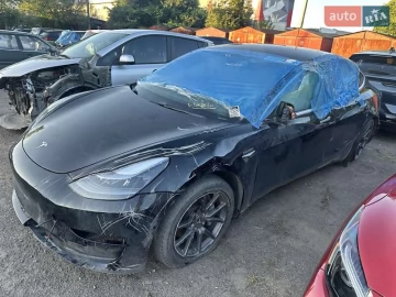 Авто Tesla Model 3 2018 № 7795856