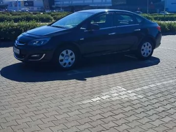 Авто Opel Astra 2015 № 7795858