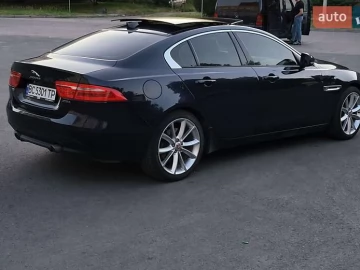 Авто Jaguar Xe 2018 № 7795917