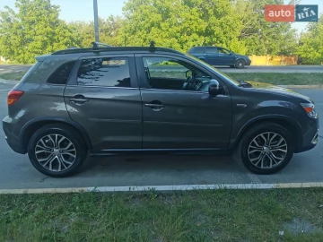 Авто Mitsubishi Outlander Sport 2018 № 7795928