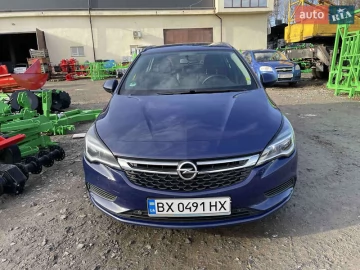 Авто Opel Astra 2017 № 7796039