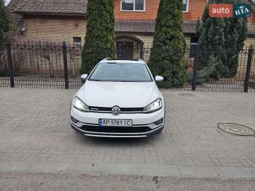 Авто Volkswagen Golf Alltrack 2017 № 7796059