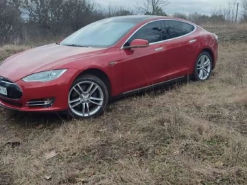 Авто Tesla Model S 2013 № 7796105
