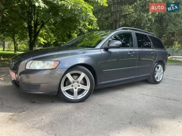 Авто Volvo V50 2012 № 7796204