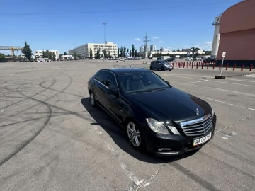 Авто Mercedes E-Class 2009 № 7796210
