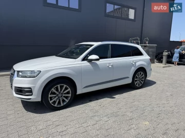Авто Audi Q7 2017 № 7796227