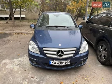 Авто Mercedes B-Class 2011 № 7796251