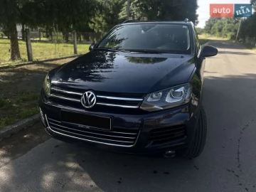 Авто Volkswagen Touareg 2013 № 7796283