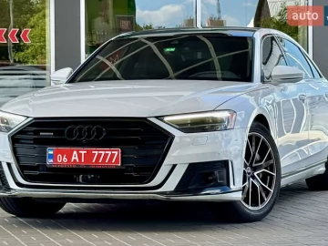 Авто Audi A8 2021 № 7796364