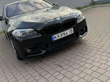 Авто BMW 5 Series 2013 № 7796436