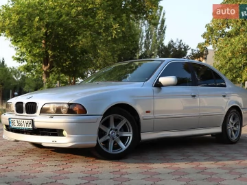 Авто BMW 5 Series 2001 № 7796510