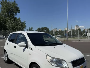 Авто Chevrolet Aveo 2009 № 7796515
