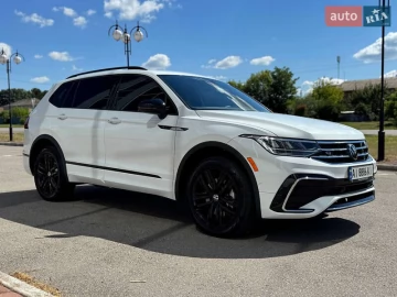 Авто Volkswagen Tiguan 2022 № 7796599