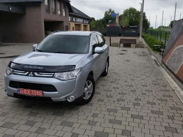Авто Mitsubishi Outlander 2013 № 7796710
