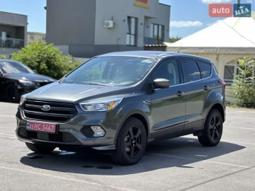 Авто Ford Escape 2019 № 7796718