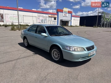Авто Toyota Camry 2000 № 7796796