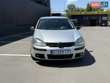 Авто Volkswagen Golf 2004 № 7796802