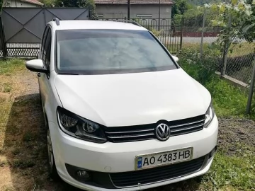 Авто Volkswagen Touran 2012 № 7796901