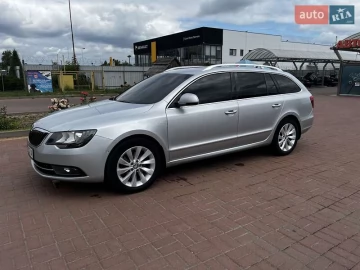 Авто Skoda Superb 2014 № 7796937