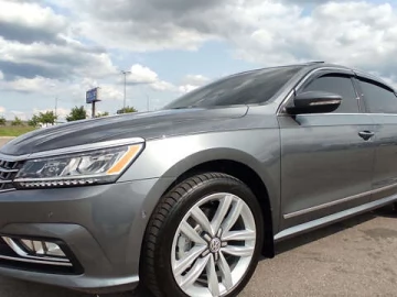 Авто Volkswagen Passat 2017 № 7796952