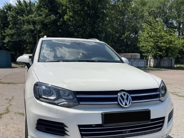 Авто Volkswagen Touareg 2010 № 7796963