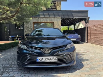 Авто Toyota Camry 2019 № 7797175