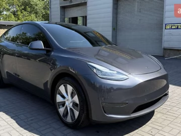 Авто Tesla Model Y 2021 № 7797189
