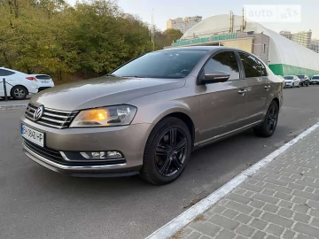 Авто Volkswagen Passat 2011 № 7797304