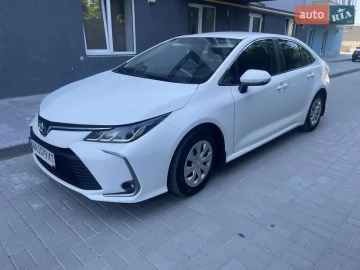Авто Toyota Corolla 2019 № 7797335