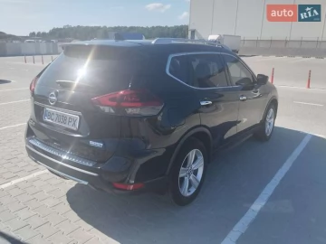 Авто Nissan Rogue 2018 № 7797336
