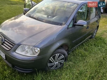 Авто Volkswagen Touran 2003 № 7797412