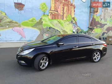 Авто Hyundai Sonata 2011 № 7797476