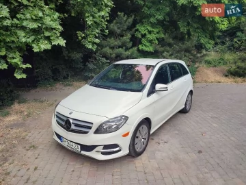 Авто Mercedes B-Class 2017 № 7797510