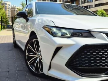 Авто Toyota Avalon 2018 № 7797571