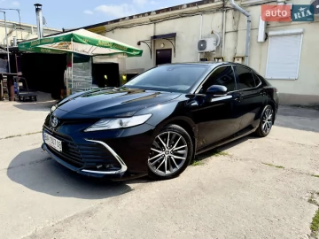 Авто Toyota Camry 2021 № 7797573