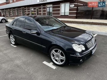 Авто Mercedes C-Class 2005 № 7797632