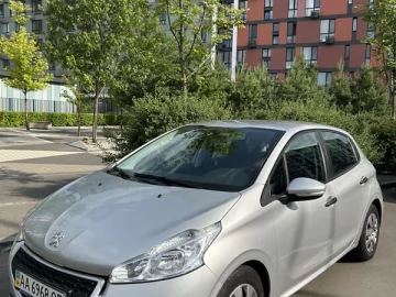 Авто Peugeot 208 2013 № 7797634