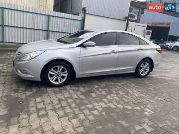 Авто Hyundai Sonata 2010 № 7797665